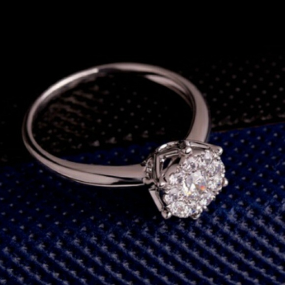 Floral Diamond Cluster Silver Solitaire Ring - Picture 3 of 6